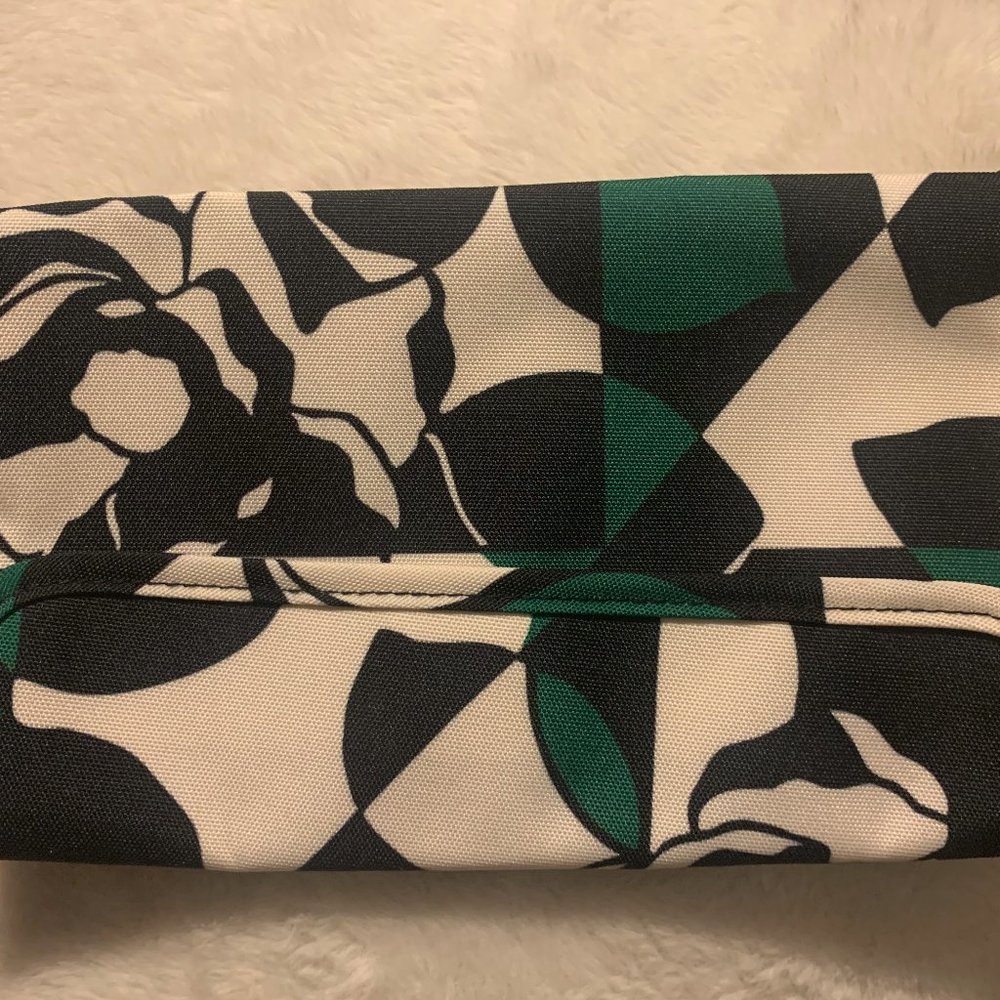 Vera Bradley Make-up Brush Carrier